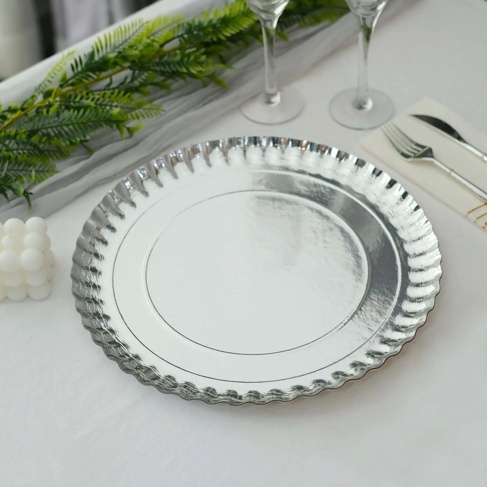 10 Pack Silver Heavy Duty Paper Charger Plates, Disposable Serving Tray Round With Scalloped Rims 1100 GSM 13"