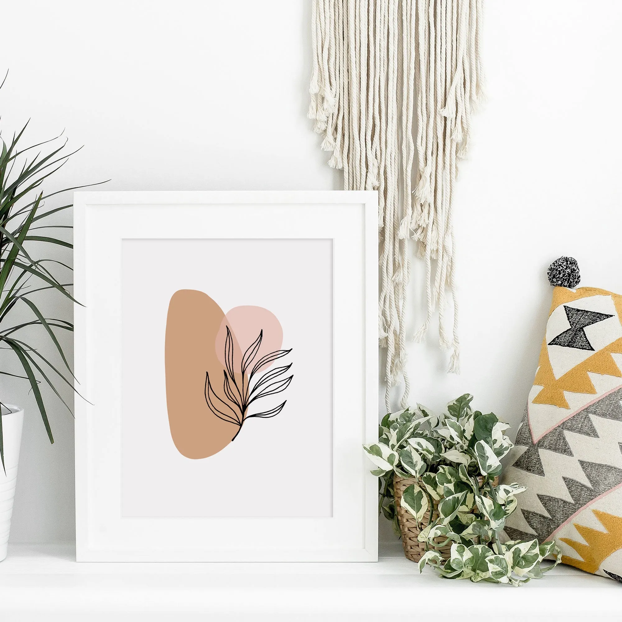 Simplistic Modern Print with leaf